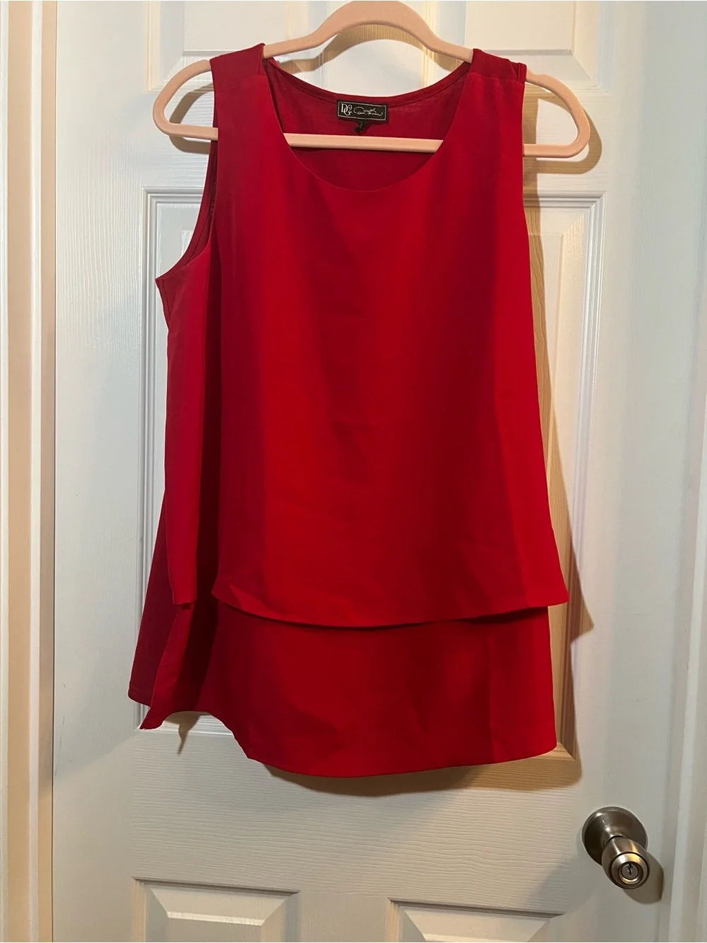๐ฆ NWOT DG2 by Diane Gilman Red Layered Sleeveless Tank size large - Picture 1 of 4